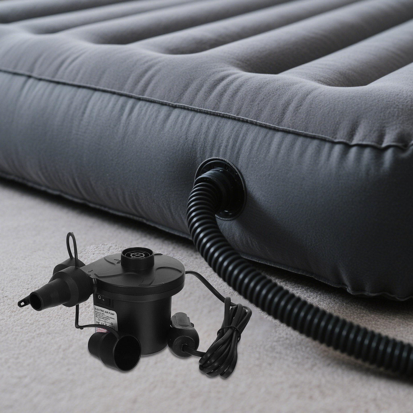 Inflatable Mattress - ปั๊มลมสำหรับสิ่งของเป่าลม ปั๊มลมไฟฟ้าแบบพกพาสำหรับสระน้ำ ที่นอนเป่าลม และเรือ สีดำ