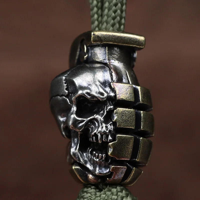 ระเบิดมือรูปหัวกะโหลกสีคู่มีดท - Paracord Bracelet บทวิจารณ์และราคา